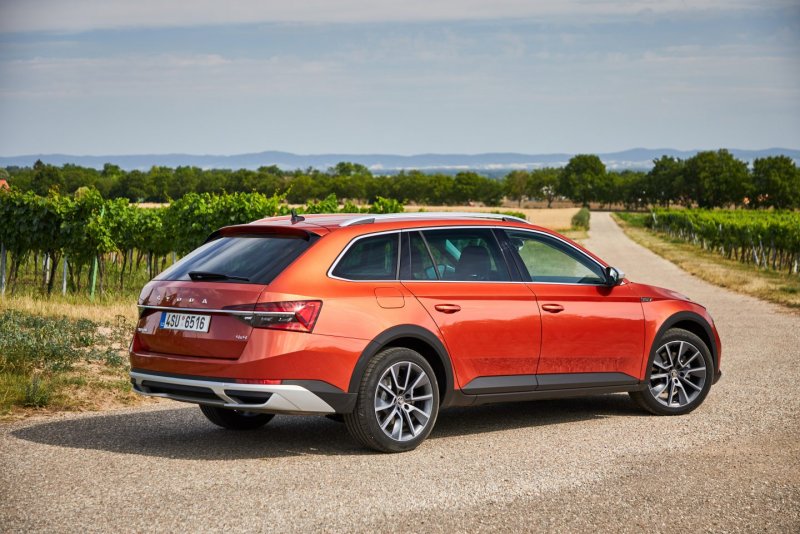Škoda Superb Scout