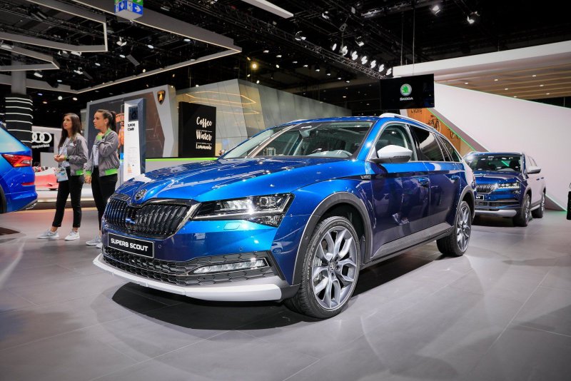 Škoda Superb Scout 2019