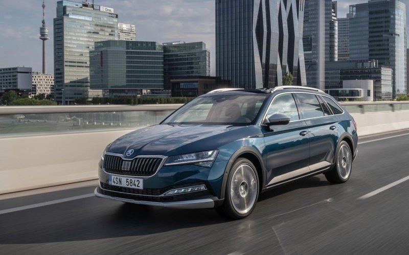 Škoda Superb Scout