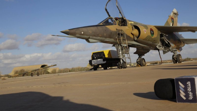 Dassault Mirage f1.c walk around