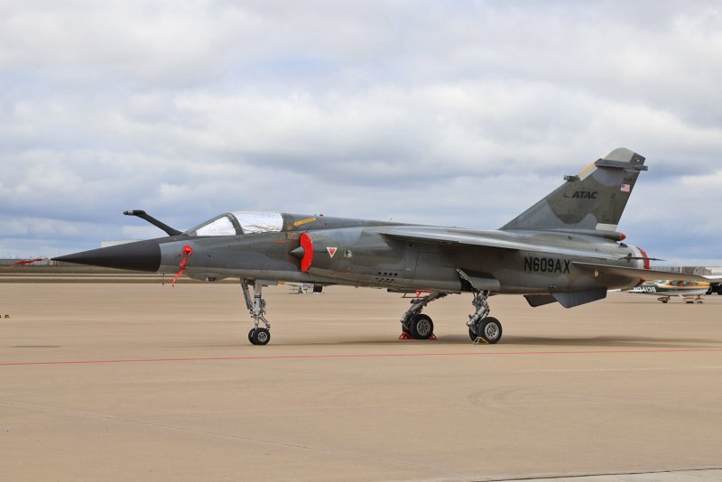 Мираж f1
