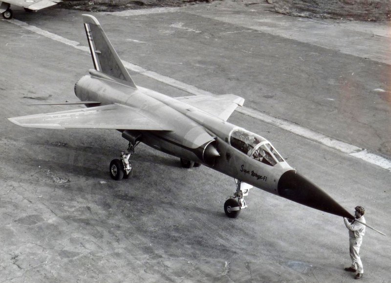 Мираж f1.e