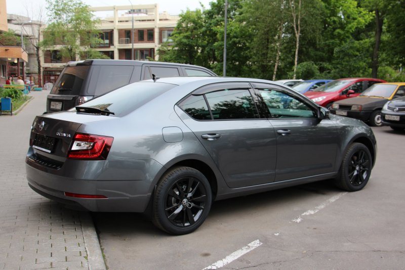 Trius r17 Skoda Octavia a7