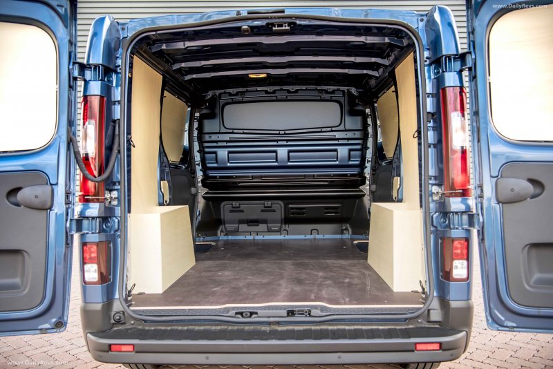 Багажник Renault Trafic