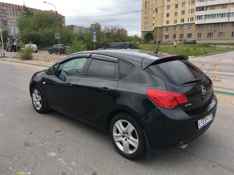 Opel Astra h Cosmo 1.6