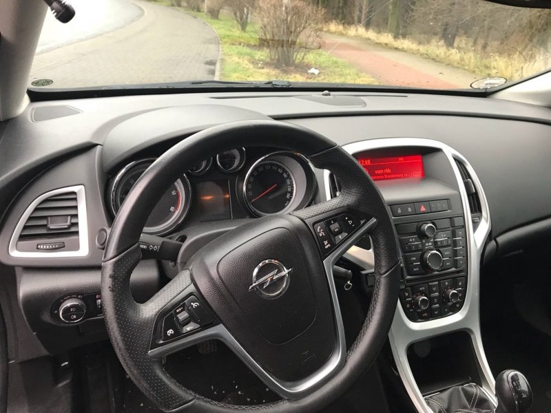 Opel Astra j Cosmo