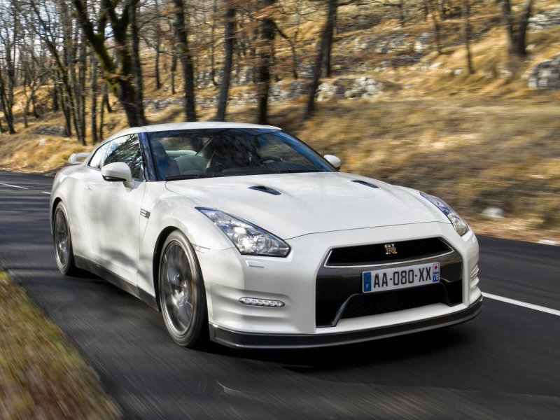 Nissan GTR r3