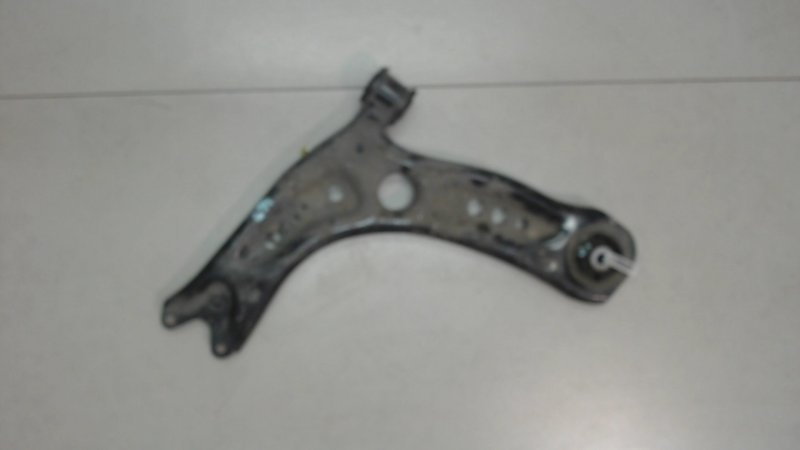 Рычаг передний левый Octavia a7