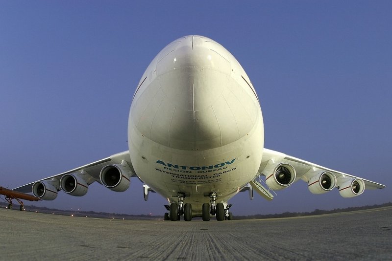 АН 225 мега Мрия