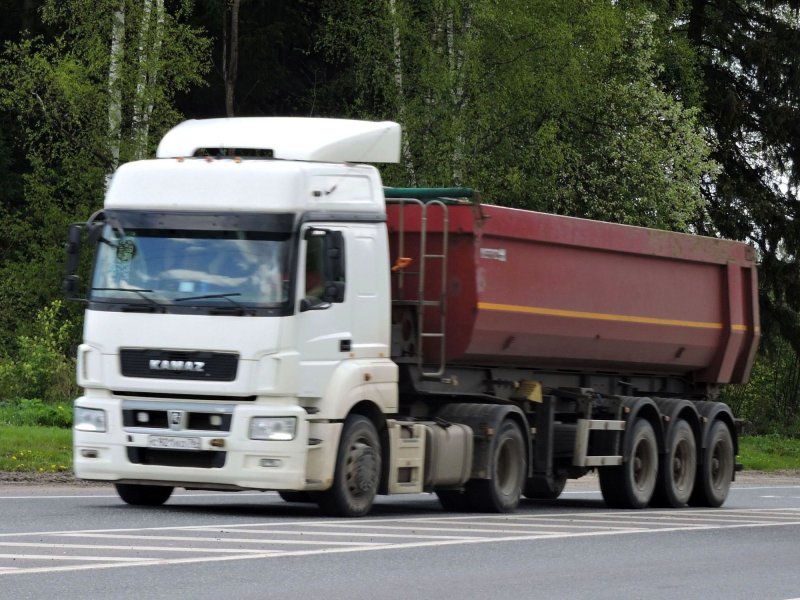 КАМАЗ 5490 С полуприцепом самосвал