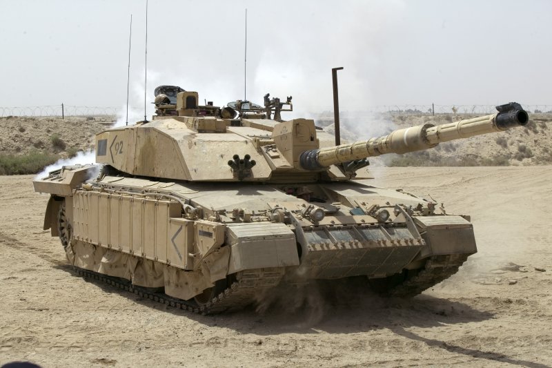 Танк Challenger 2