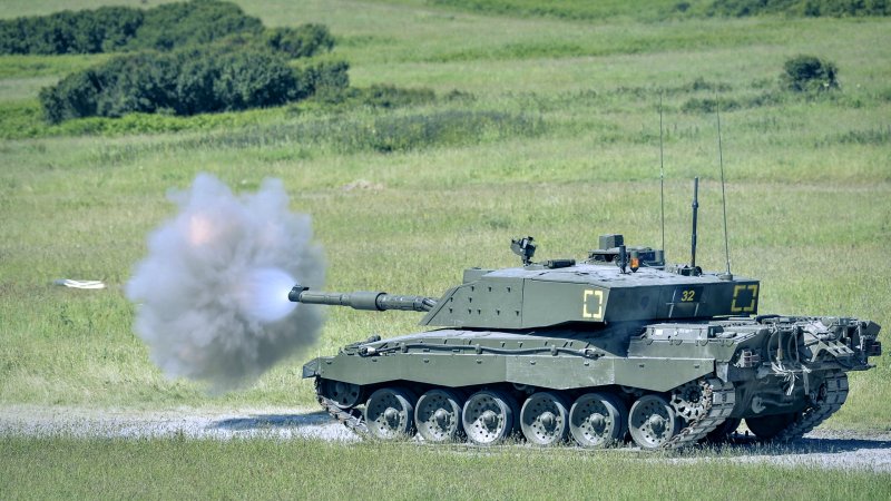 Challenger 2