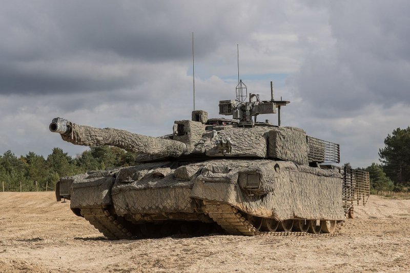 Танк Challenger 2