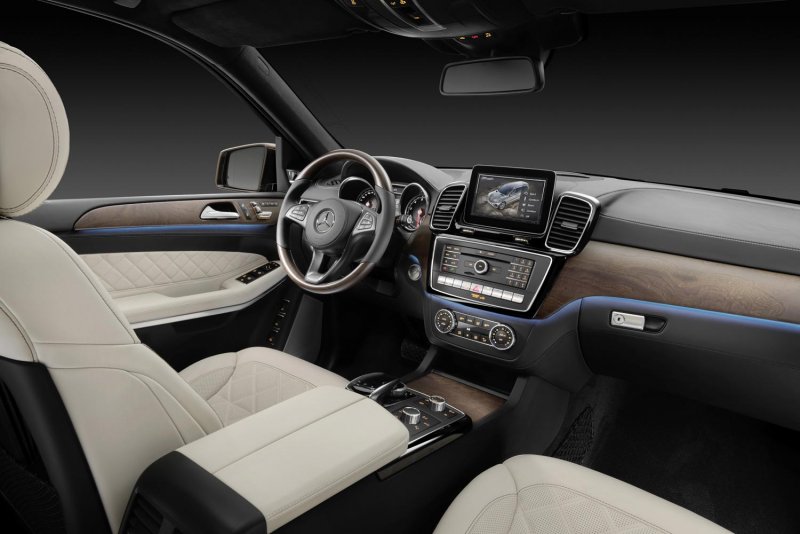 Mercedes Benz GLS 2020 салон
