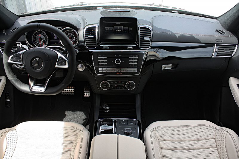 Mercedes-Benz GLS 2016 салон
