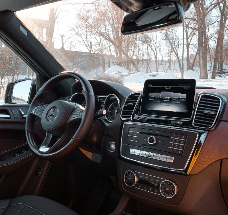 Mercedes GLS 2021 салон