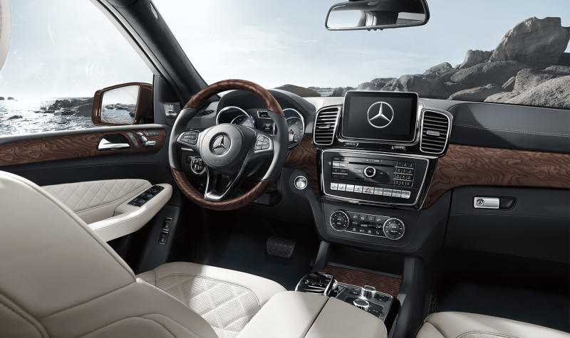 Mercedes GLS 2017 салон