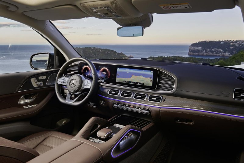Mercedes Benz GLS 2020 салон