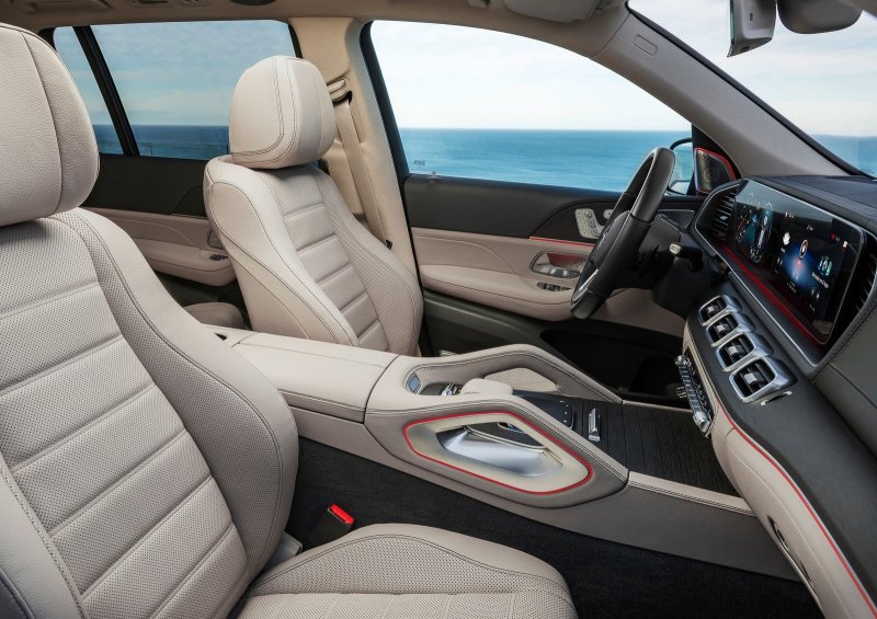 Мерседес GLS 2020
