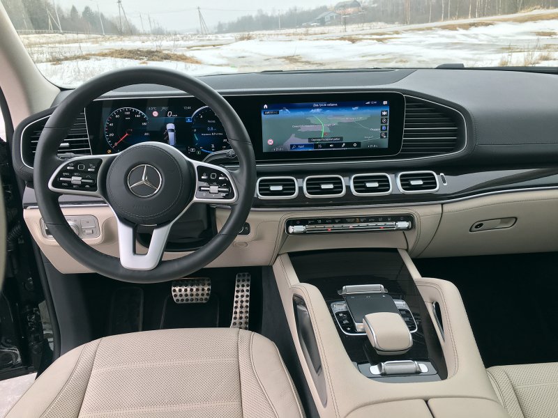 Mercedes Benz GLS 2021 салон