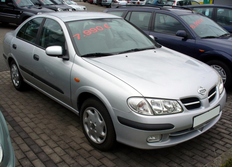 Nissan Almera Старая