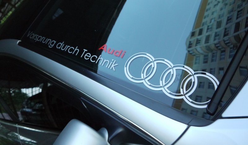 Audi Club наклейка