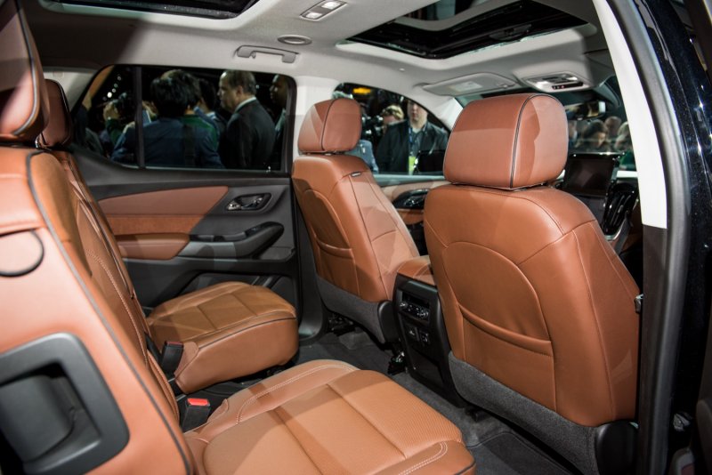 Chevrolet Traverse 2018 салон