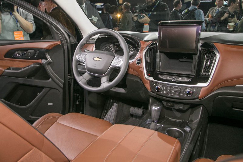 Chevrolet Traverse 2021 салон