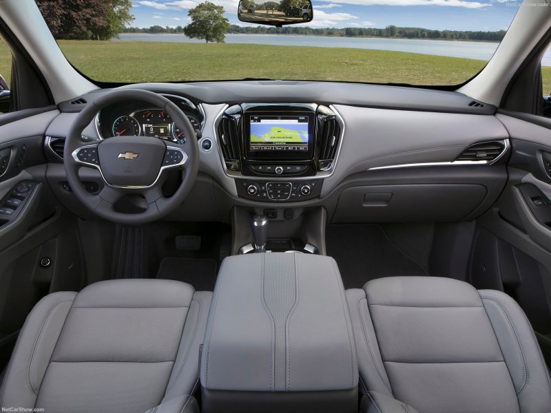 Chevrolet Traverse 2020 салон