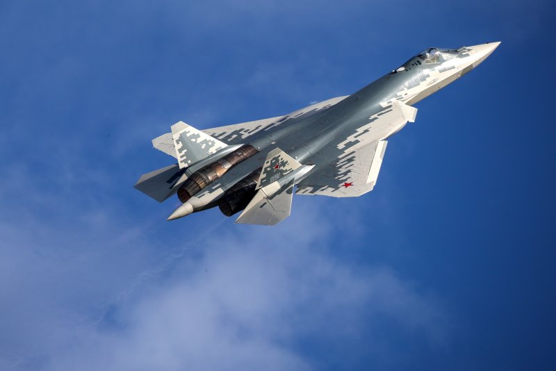 Самолет Су-57