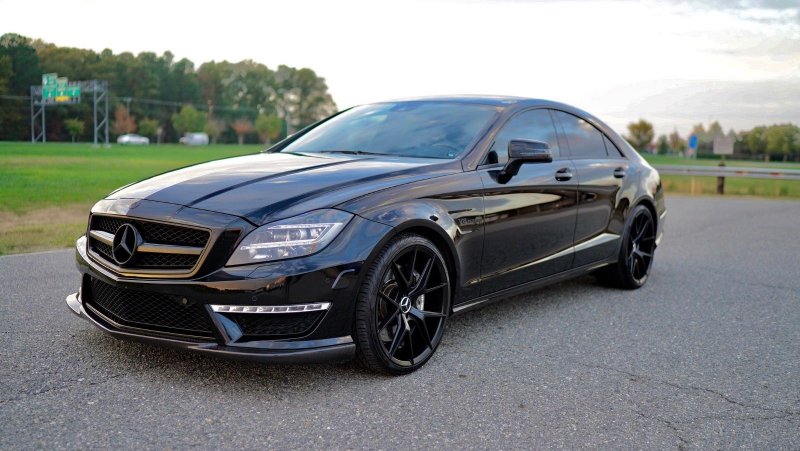 Мерседес CLS 63 AMG черный