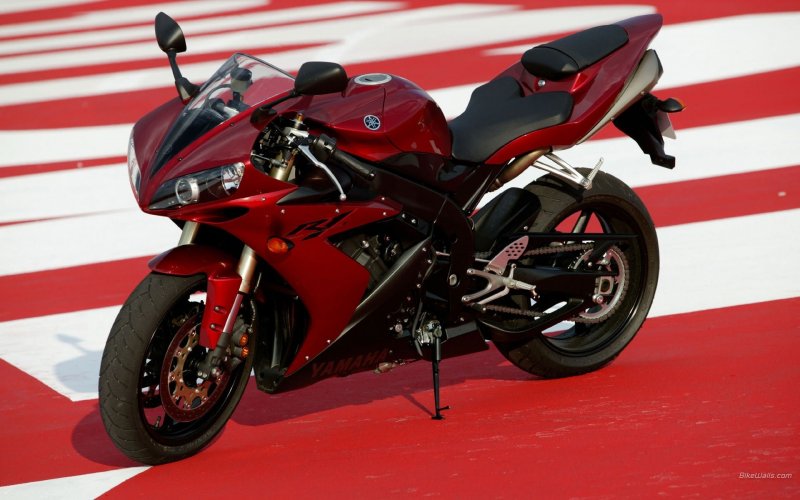 Honda r1