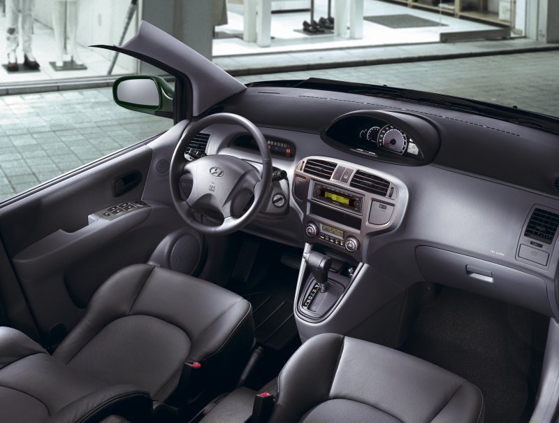 Hyundai Matrix 2005 салон