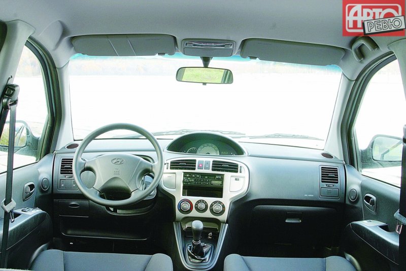 Hyundai Matrix 2008 салон