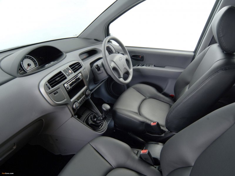 Hyundai Matrix 2006 салон