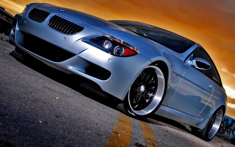 BMW m5 неон