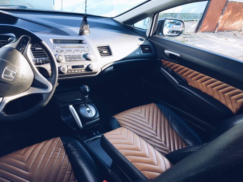 Honda Civic 5d 2008 салон