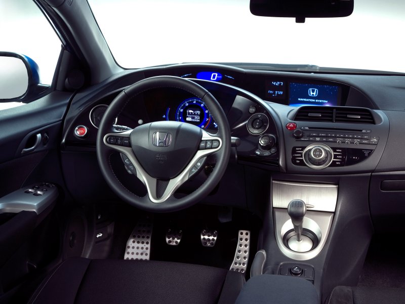 Honda Civic 10 хэтчбек салон