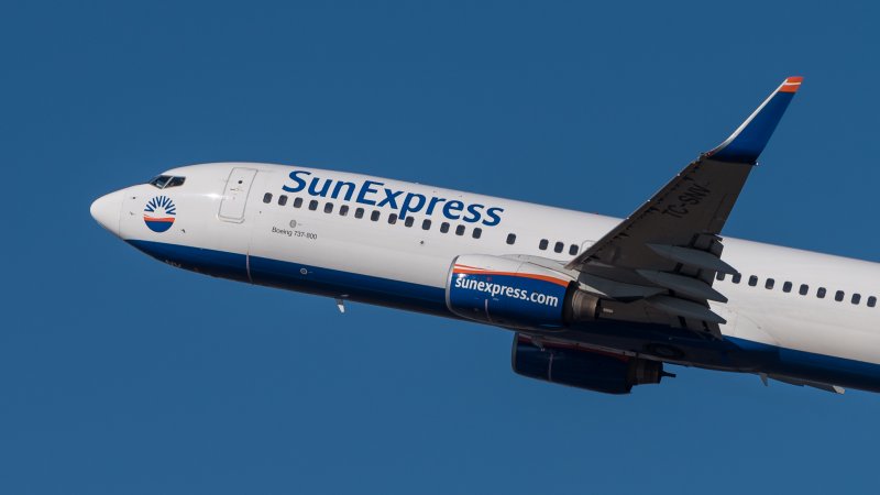 Боинг 737-900