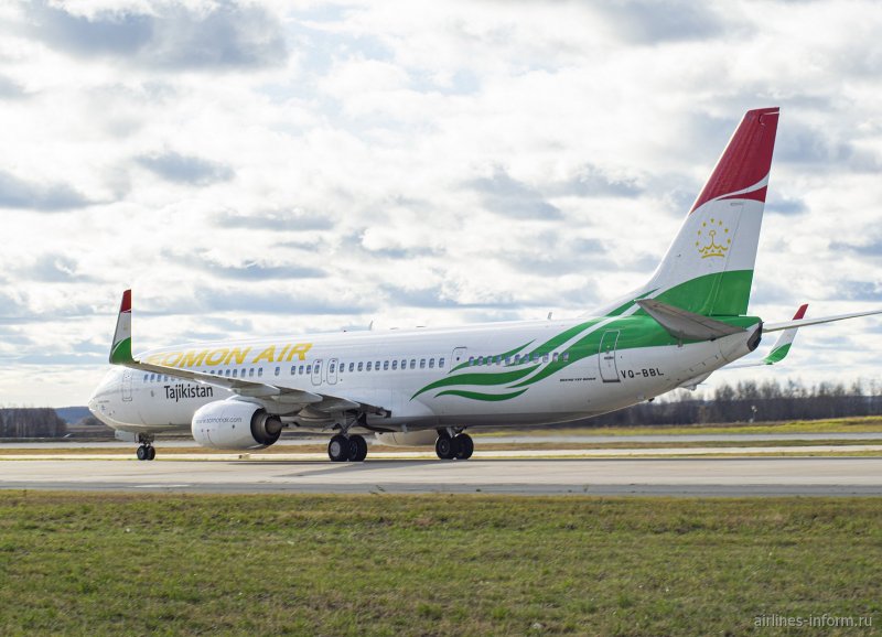 Боинг 737 1000
