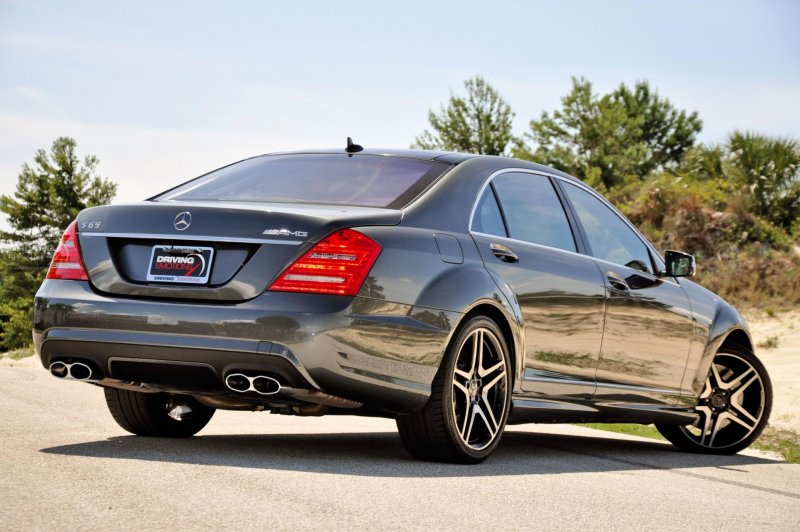Мерседес s65 AMG