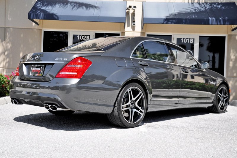 Мерседес v12 Biturbo мотор