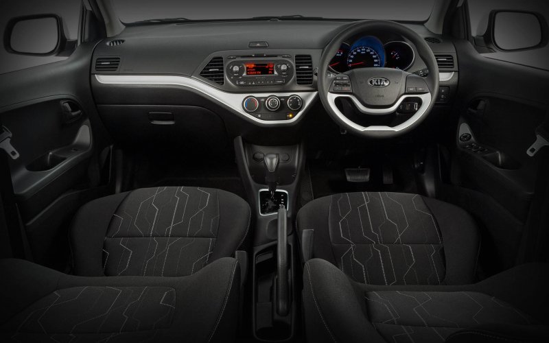 Kia Picanto 2011 салон