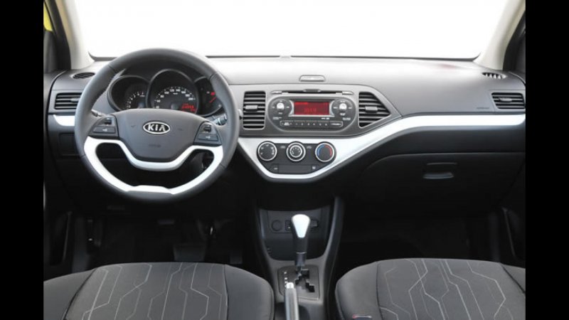 Kia Picanto 2012 салон