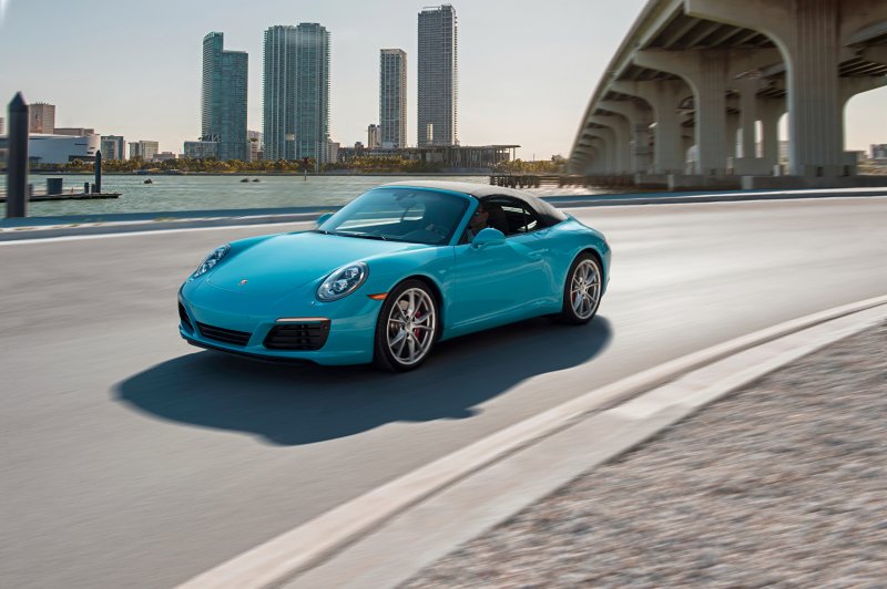 Порше 911 Каррера 4s цвет бирюзовый