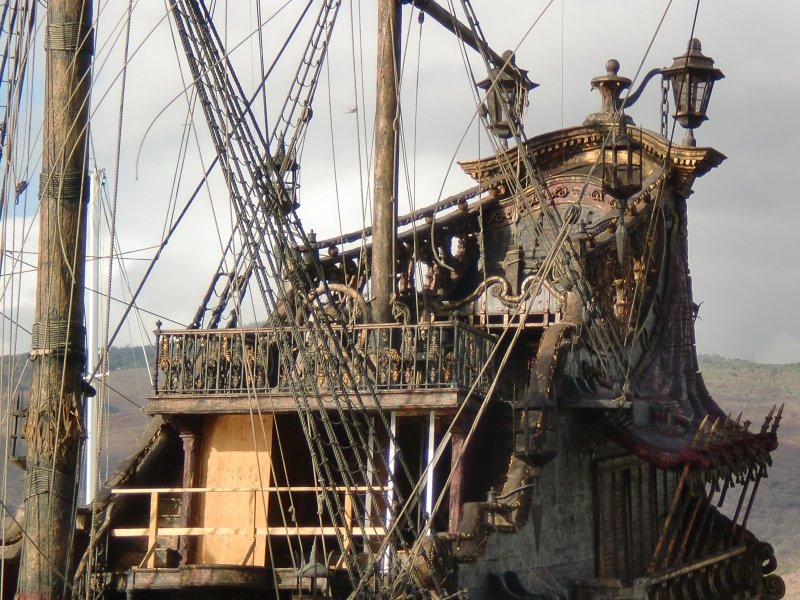 Месть королевы Анны пираты Карибского моря 5