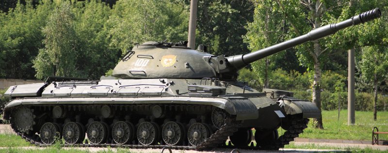 Танк ИС 8