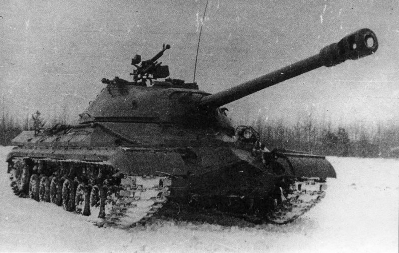 Советский танк ИС 8