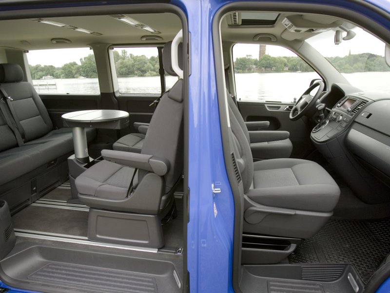 VW Multivan t5 салон
