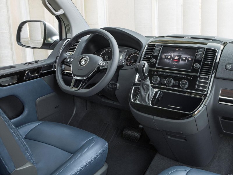 VW Multivan t5 Interior